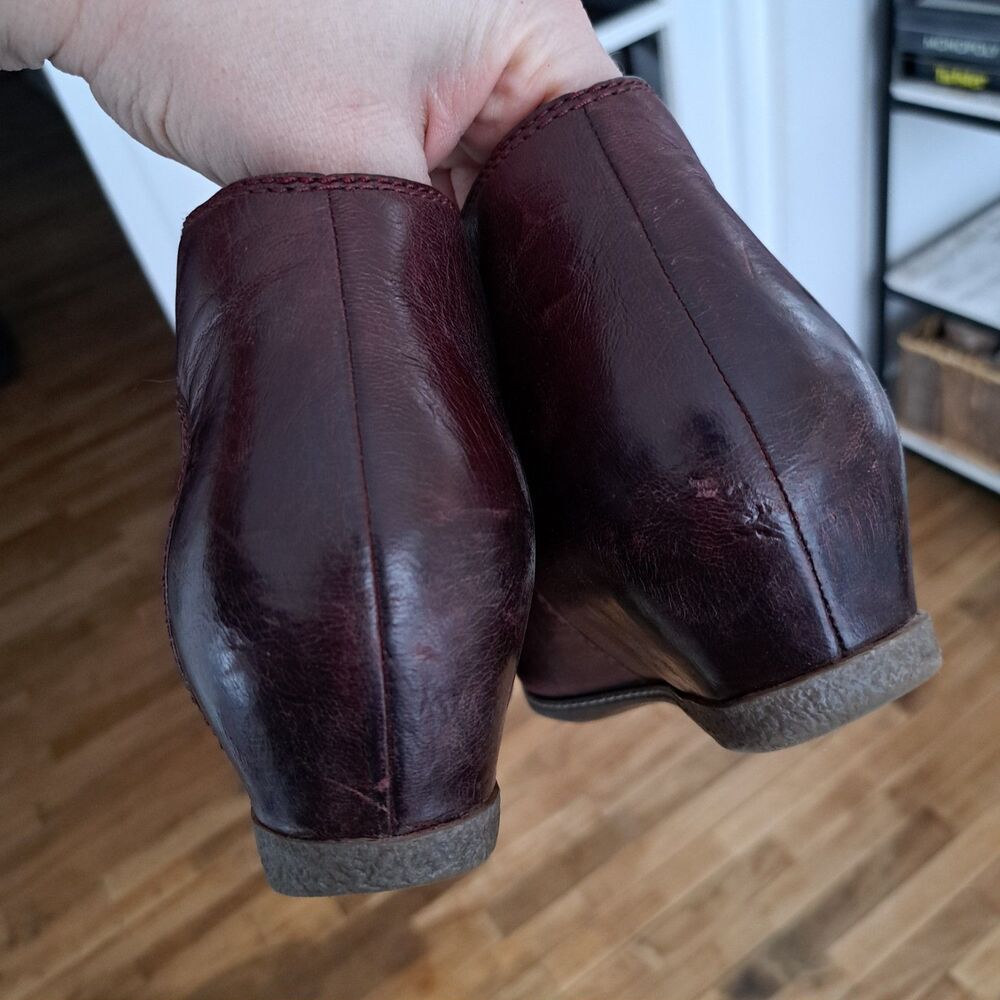 DANSKO WOMEN'S LEYLA Side Zip Boot Bootie Size 40 9.5/10 Red Wine Leather Shoe - Picture 4 of 8